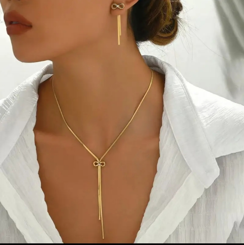 Elegant Gold Necklace Stainless Steel